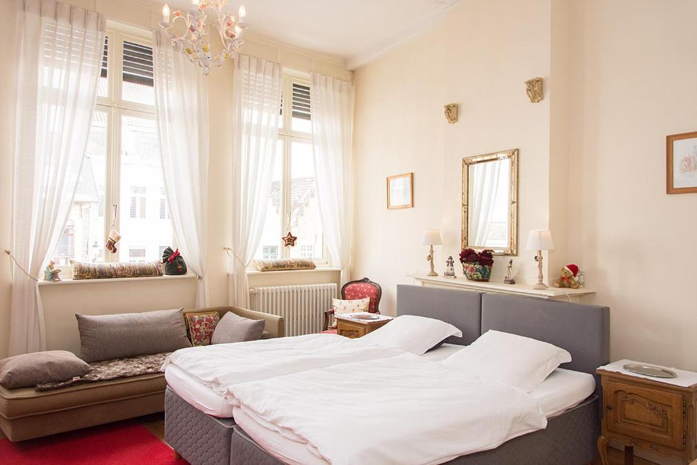 Huis Sint-Andriescruyse Brugge Buitenkant foto