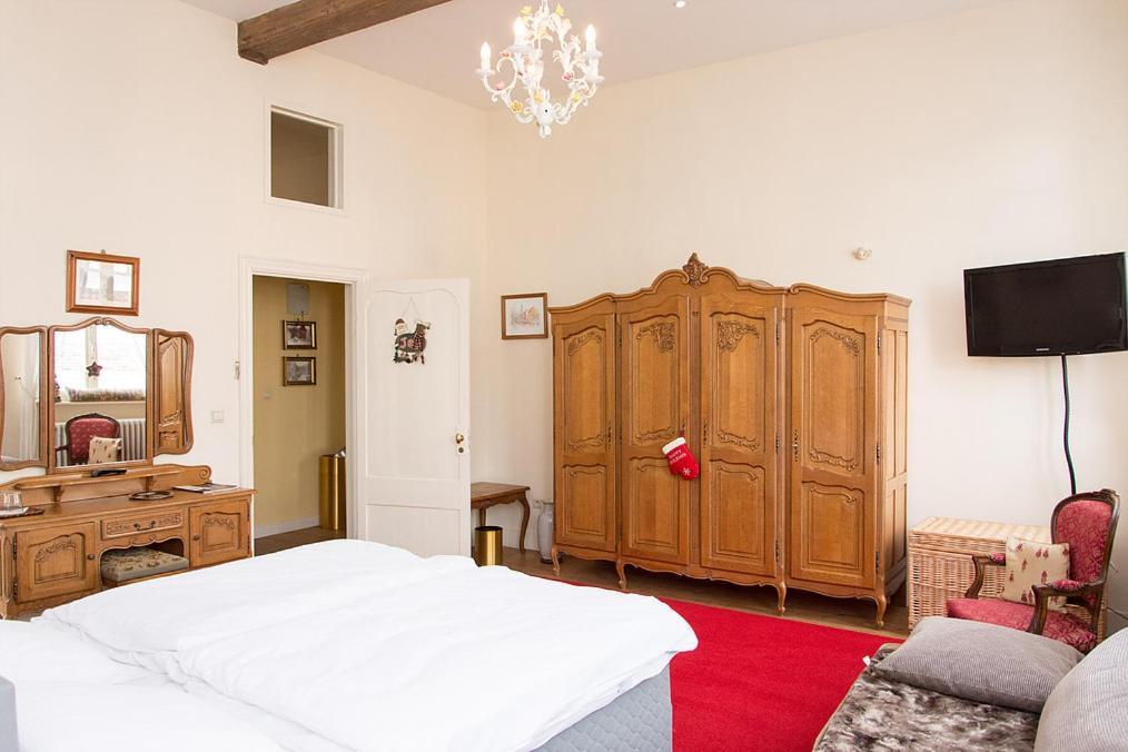 Huis Sint-Andriescruyse Brugge Buitenkant foto